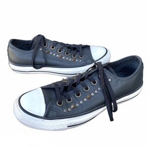 Converse studded low top sneakers black leather gold spiked women’s 7 men’s 5